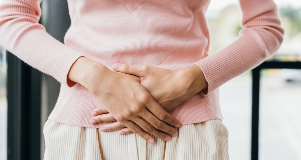 hernia femoral en mujeres